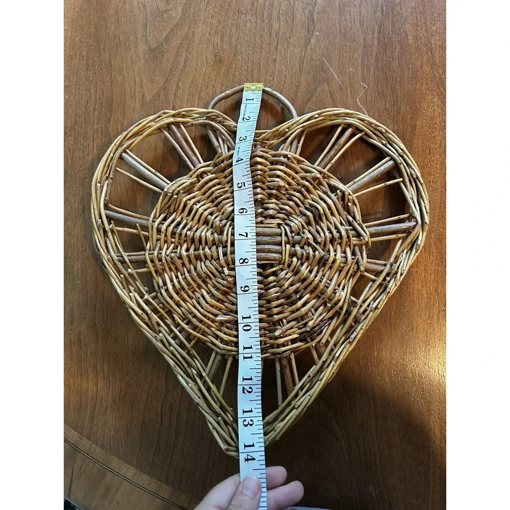 Vintage Wicker Wall Basket Hanging Planter Woven Rattan Heart‎ Shape Cottagecore